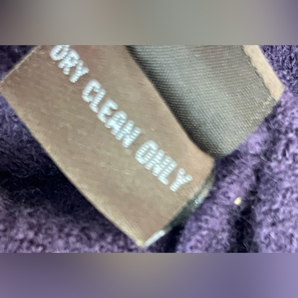 J McLaughlin Purple Long Sweater Coat Ruffles Buttons 100% Wool Size M - Picture 8 of 8